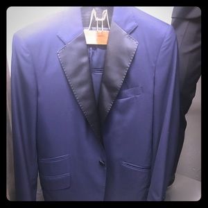 New.....Tom James Custom Made Skinny leg Tuxedo